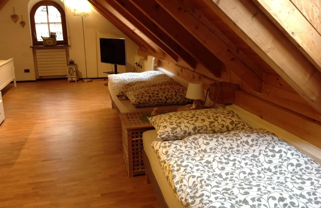 Villa Rooms-1